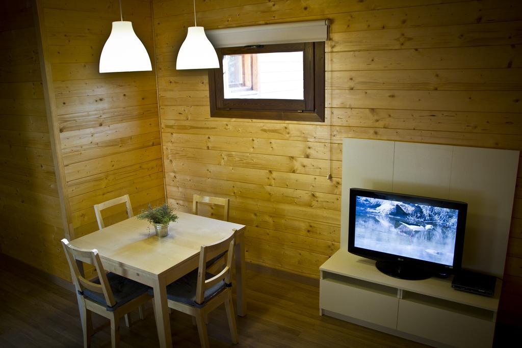 סנט קוגאט דל ואייס Apartamentos El Bosquet מראה חיצוני תמונה
